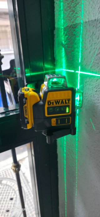 Nivel Láser Dewalt 12 Líneas 360°