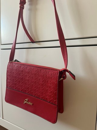 Bolso Guess Rojo