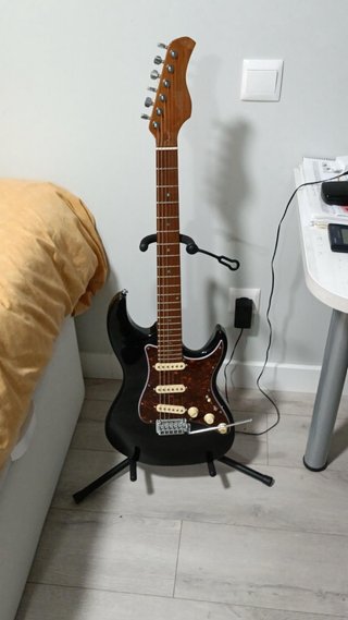 Guitarra Eléctrica Larry Carlton S7