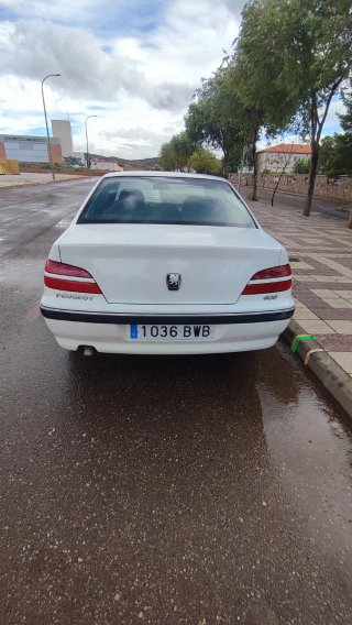 Peugeot 406 2002