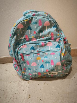 Mochila infantil con estampado de setas