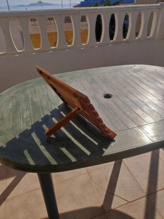 Atril de madera convertible