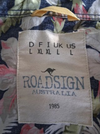 Camisa manga corta flores Roadsign