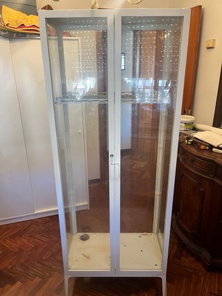 Vitrina Milsbo IKEA Blanca