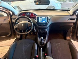 Peugeot 208 2013