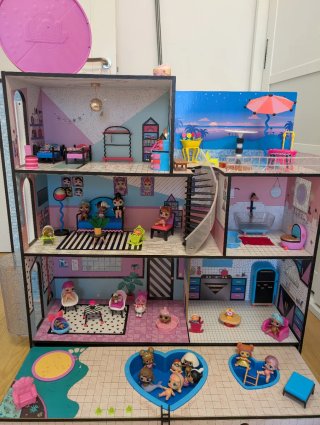 Casa de Muñecas LOL Surprise con accesorios