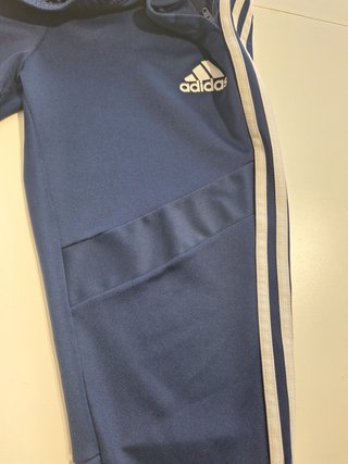 Pantalón chándal Adidas azul Talla XS (13/14 años)