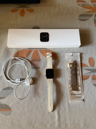 Apple Watch Series 6 40mm Oro Beige