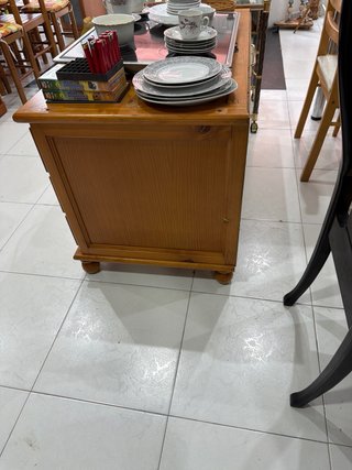 Cómoda de madera