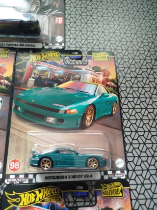 Hot Wheels Boulevard 96-100