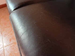 Sofá Chaiselongue Negro Piel Seminuevo
