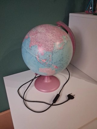 Lámpara Globo Terráqueo Rosa