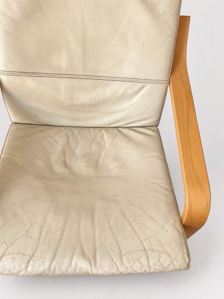 Sillón Butaca Piel y Madera Beige