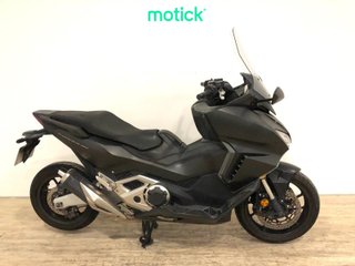 HONDA FORZA 750