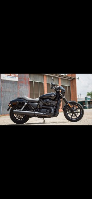 Harley Davidson Street 750 Negra