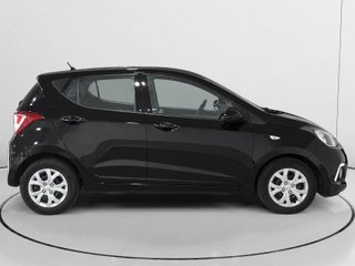 Hyundai i10 1.0 Tecno Orange 49 kW (66 CV)