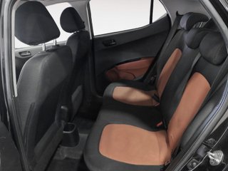 Hyundai i10 1.0 Tecno Orange 49 kW (66 CV)