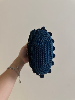 Borsa uncinetto blu con paillettes