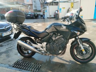 Honda CBF 600 Naked Negra