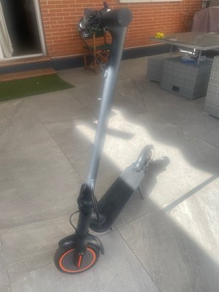 Patinete Eléctrico Adulto Negro