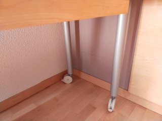 Mesa escritorio giratoria madera y metal