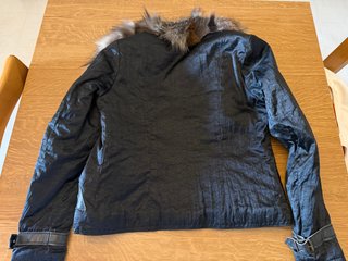 Giacca con collo pelliccia usato poco