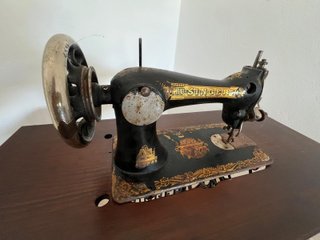 Macchina da cucire Singer vintage
