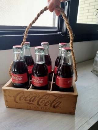 Edición Especial! Madera Vintage con 6 coca colas.