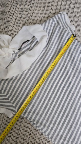 Camiseta Fonarina rayas cuello blanco
