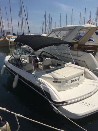 Barco LX 225S motor Mercruiser