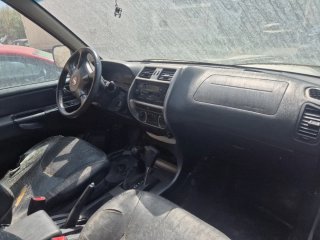 Nissan Terrano II 2004