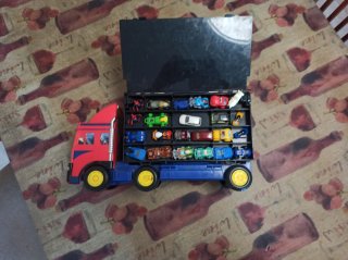 Camión Spiderman con coches