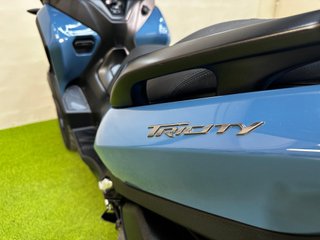 Yamaha Tricity 300 Azul