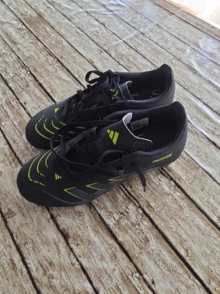 Zapatillas Adidas Predator Tacos Fútbol
