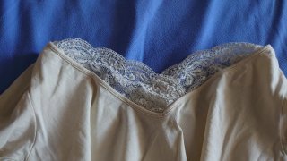 Lote 2 Camisetas Shein Escote Pico Talla L
