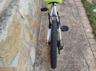 Bicicleta Berg Charm 205 para niño
