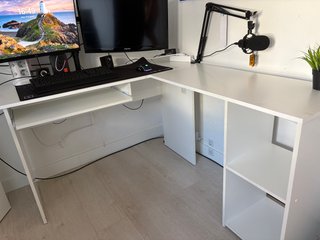 Mesa de estudio blanca L