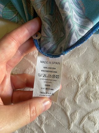 Blusa Tinta Style sin mangas T44