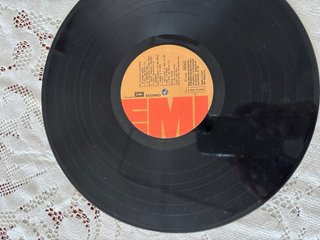 Rosa León - De Alguna Manera