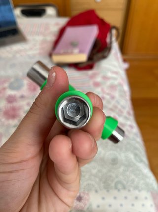 Llave T para skate Sushi