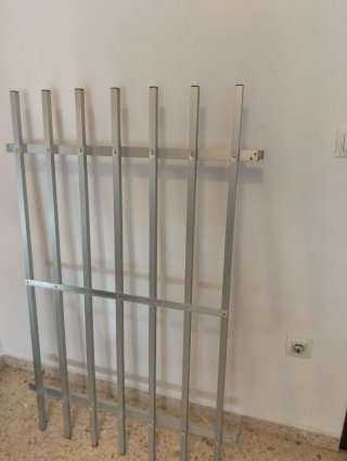 Reja fija aluminio anti-robo