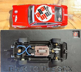 SEAT 850 SCALEXTRIC Rojo
