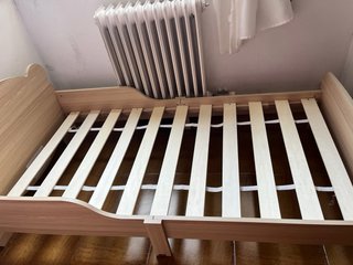 Cama infantil madera y tela