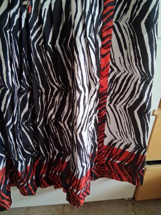 Falda Zara Estampado Cebra