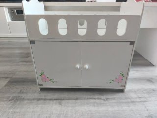 Cuna de madera juguete
