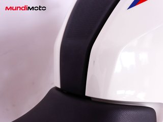 BMW G 310 R