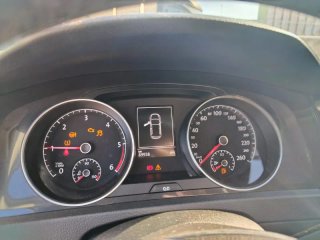SIN ENTRADA! Volkswagen Golf DIESEL 89000KM!