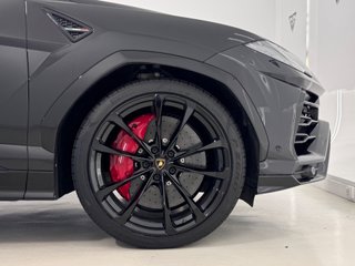 LAMBORGHINI URUS 4.0 V8 650cv!!