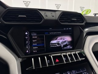 LAMBORGHINI URUS 4.0 V8 650cv!!