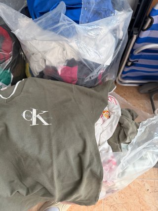 Liquidacion ropa de marca mix de grado a y b